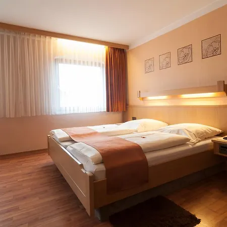 로텐부르크 호프 호텔 2*