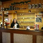 Hotel Rothenburger Hof 2*
