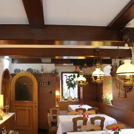 Rothenburger Hof מלון רוטנבורג אוב דר טאובר