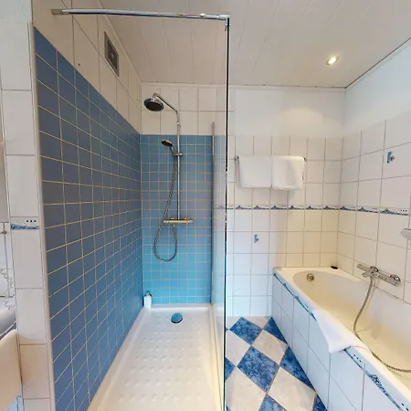 Rothenburger Hof Otel 2*