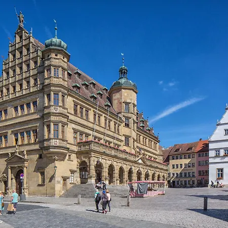 Rothenburger Hof 2*