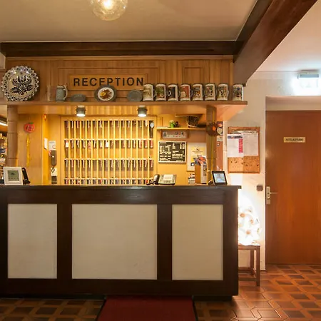 罗藤伯格酒店