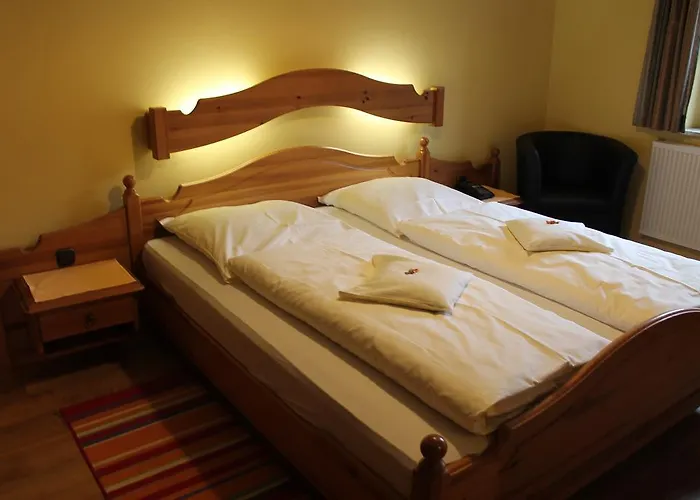 Hotel Rothenburger Hof 2*